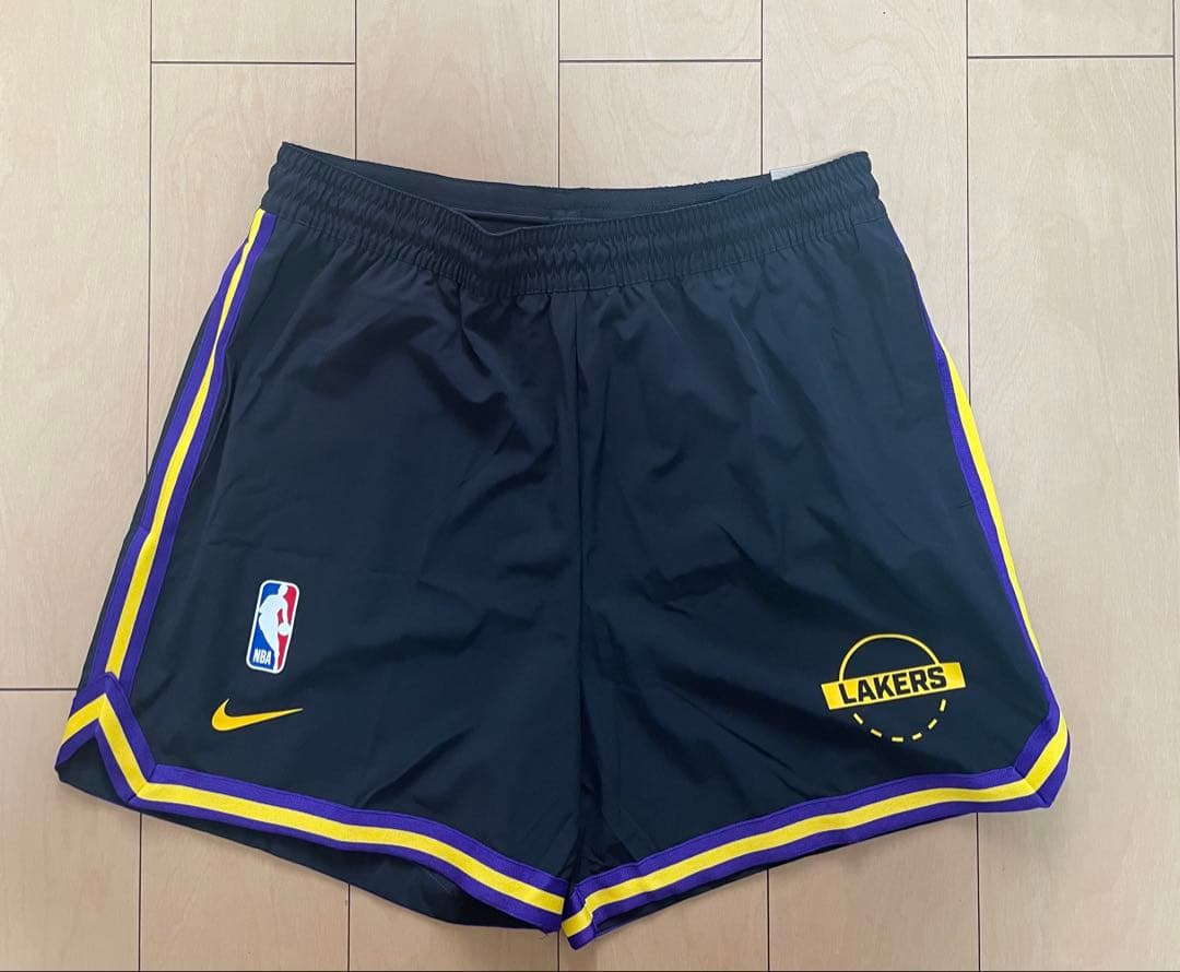 NIKE/ナイキ レイカーズ　バスパン　HM7380-010