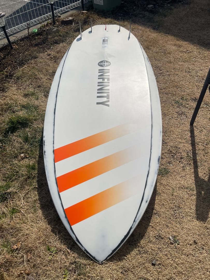 INFINITY WIDE SPEED 8’2” x 32” 127L