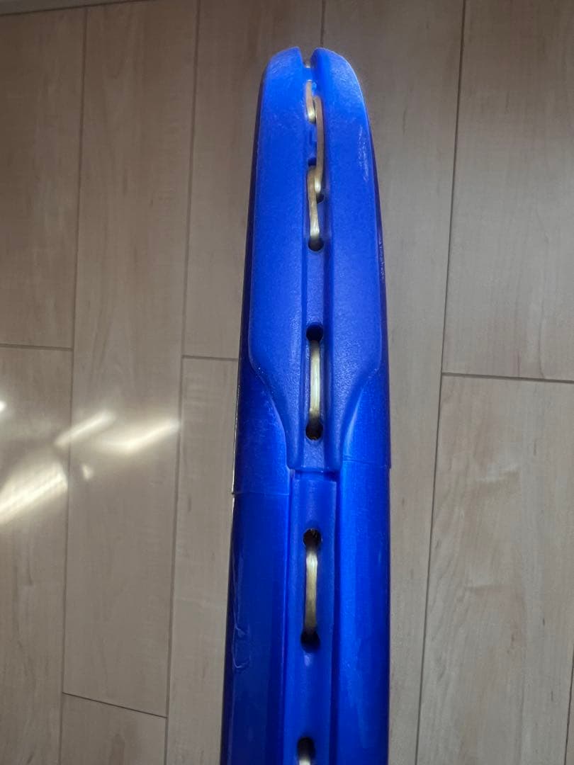 テニスラケット　Wilson ULTRA TOUR 98 V5