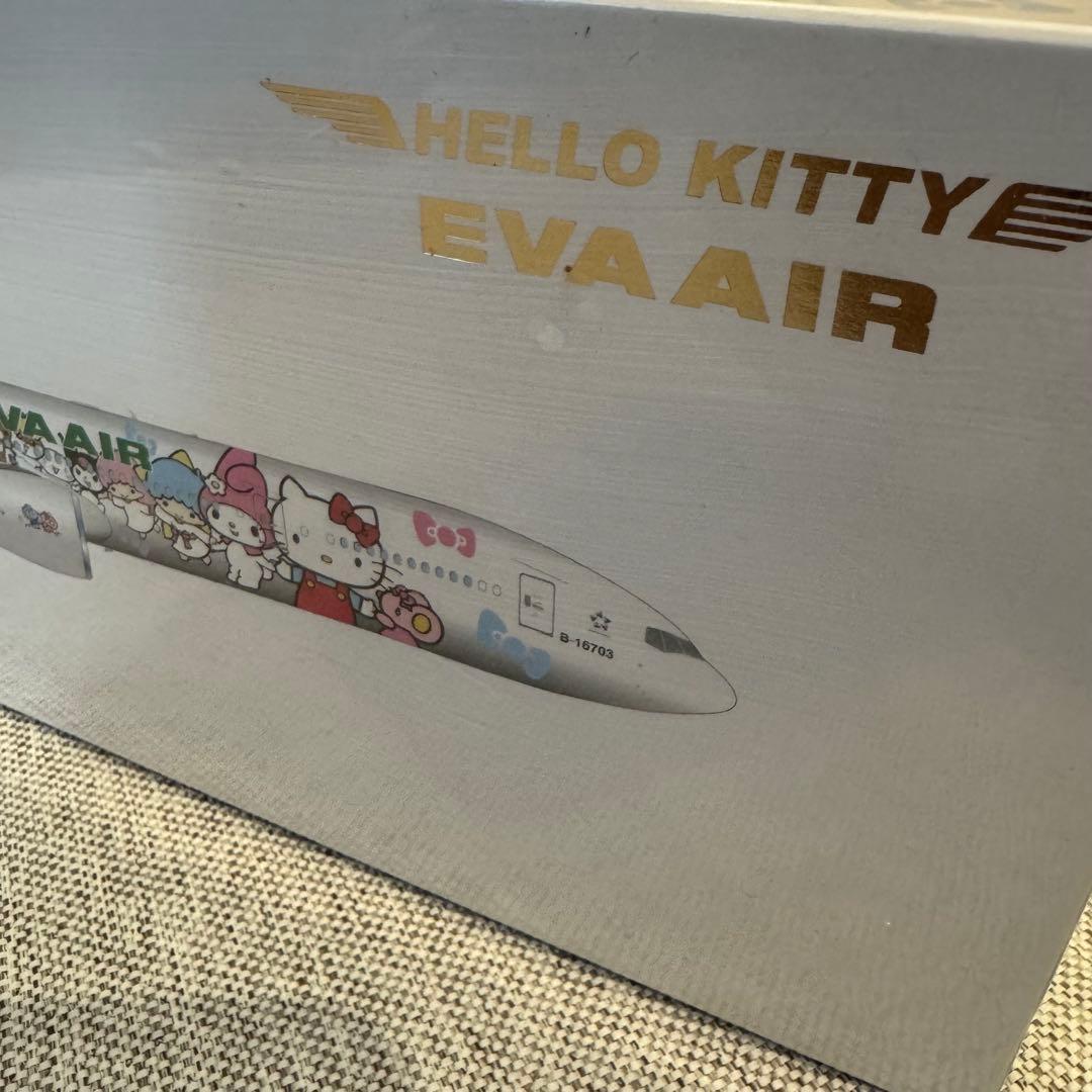 EVA AIR Hello Kitty エバー航空 HELLO KITTY