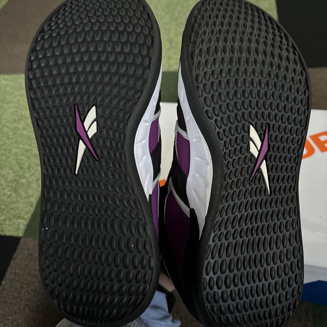 最終値下げReebokインスタポンプヒューリーゾーン 紫×黒