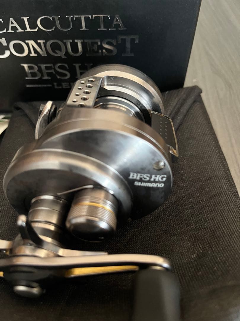 SHIMANO カルカッタコンクエスト BFS HG 左ハンドル