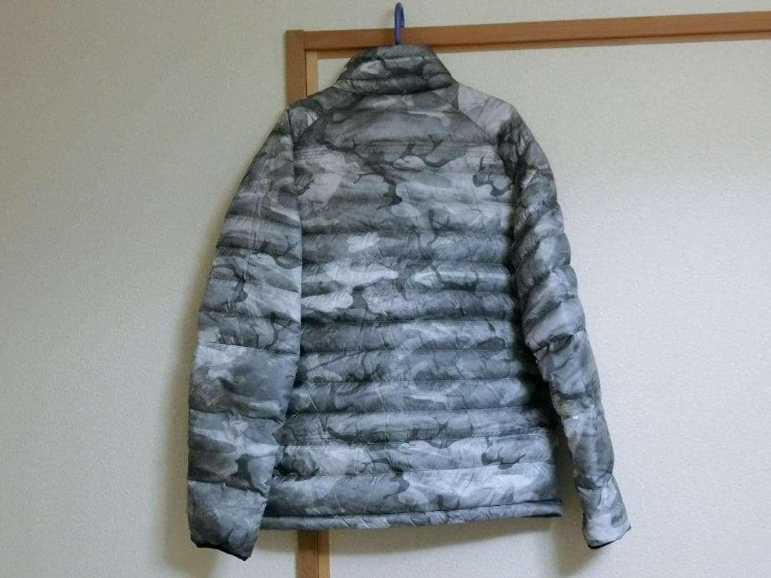 BURTON ak ダウンジャケット　サイズM