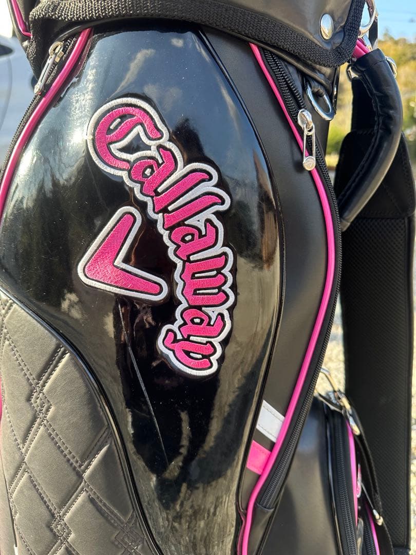 Callaway エナメル キャロウェイ キャディバッグ 黒/ピンク レディース