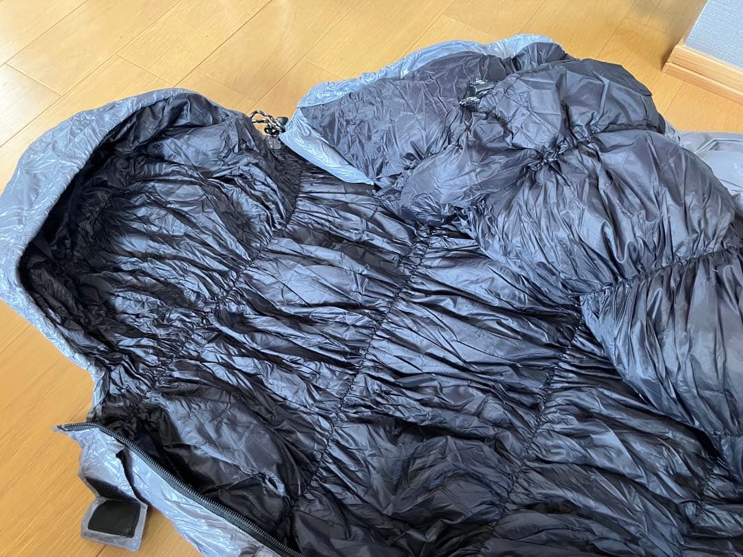 ブルックリンアウトドアカンパニーの寝袋300g