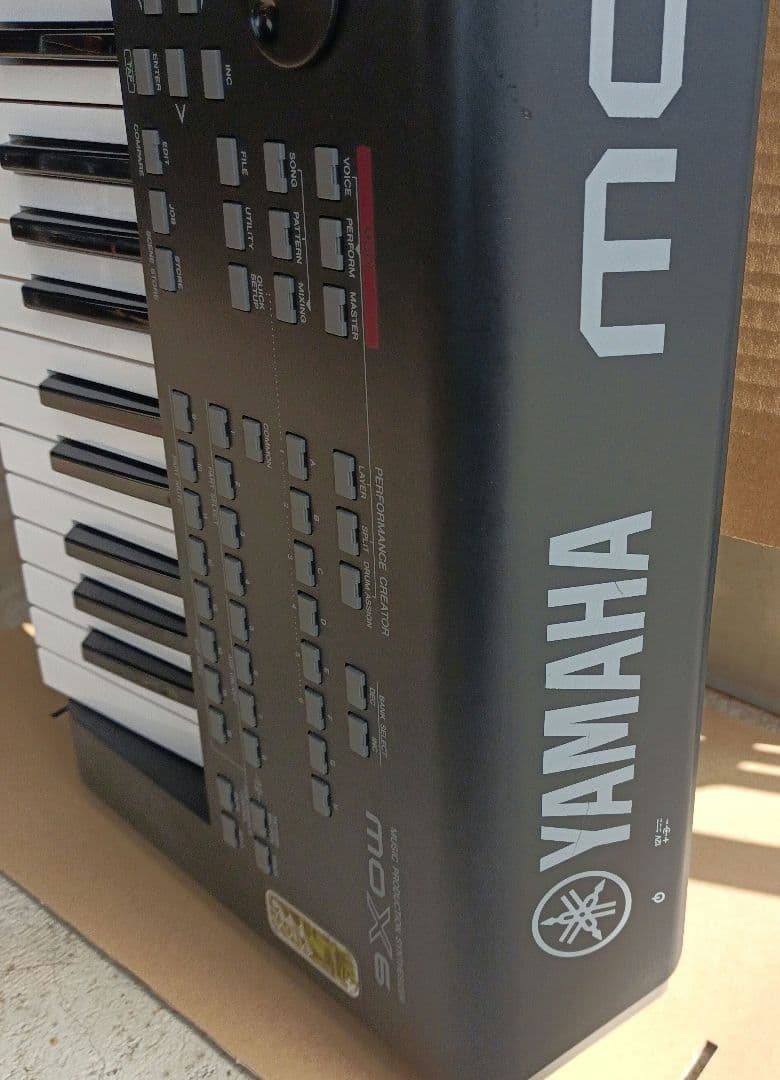 Yamaha MOX6 シンセサイザー 61鍵