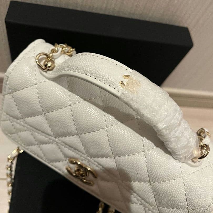 CHANEL ノベルティ　ホワイト　3way キャビアスキン