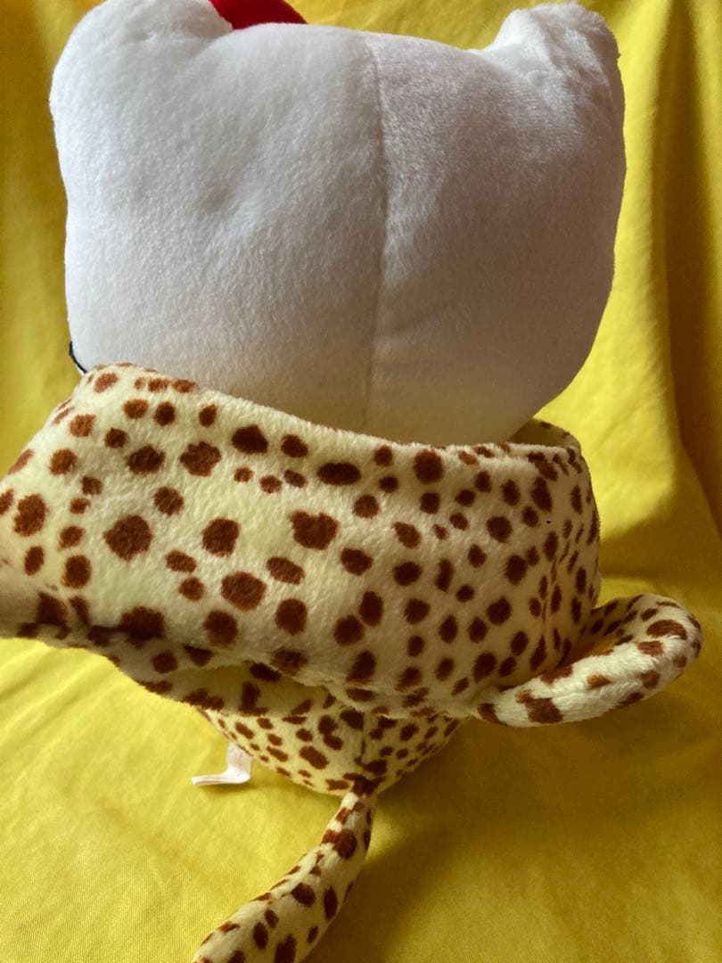 ✳️キティちゃんヒョウ柄　被り物ぬいぐるみ‼️✳️豹柄お出かけ中　かぶり物かぶりもの