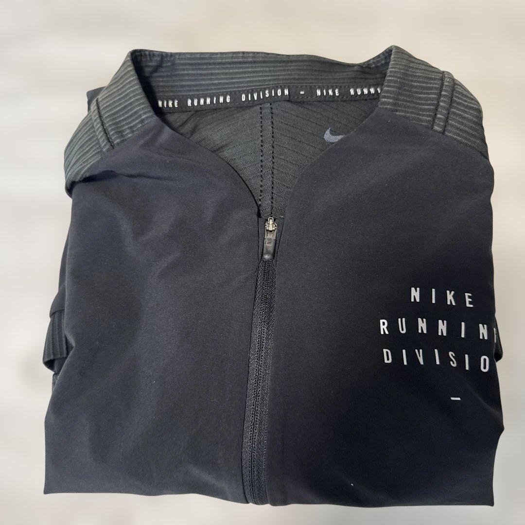 NIKE ランディビジョン　ジャケット