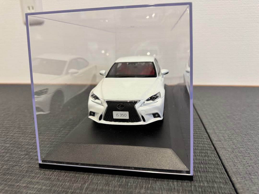 【京商】SAMURAI レクサス IS 350 F スポーツ 1/18 ミニカー