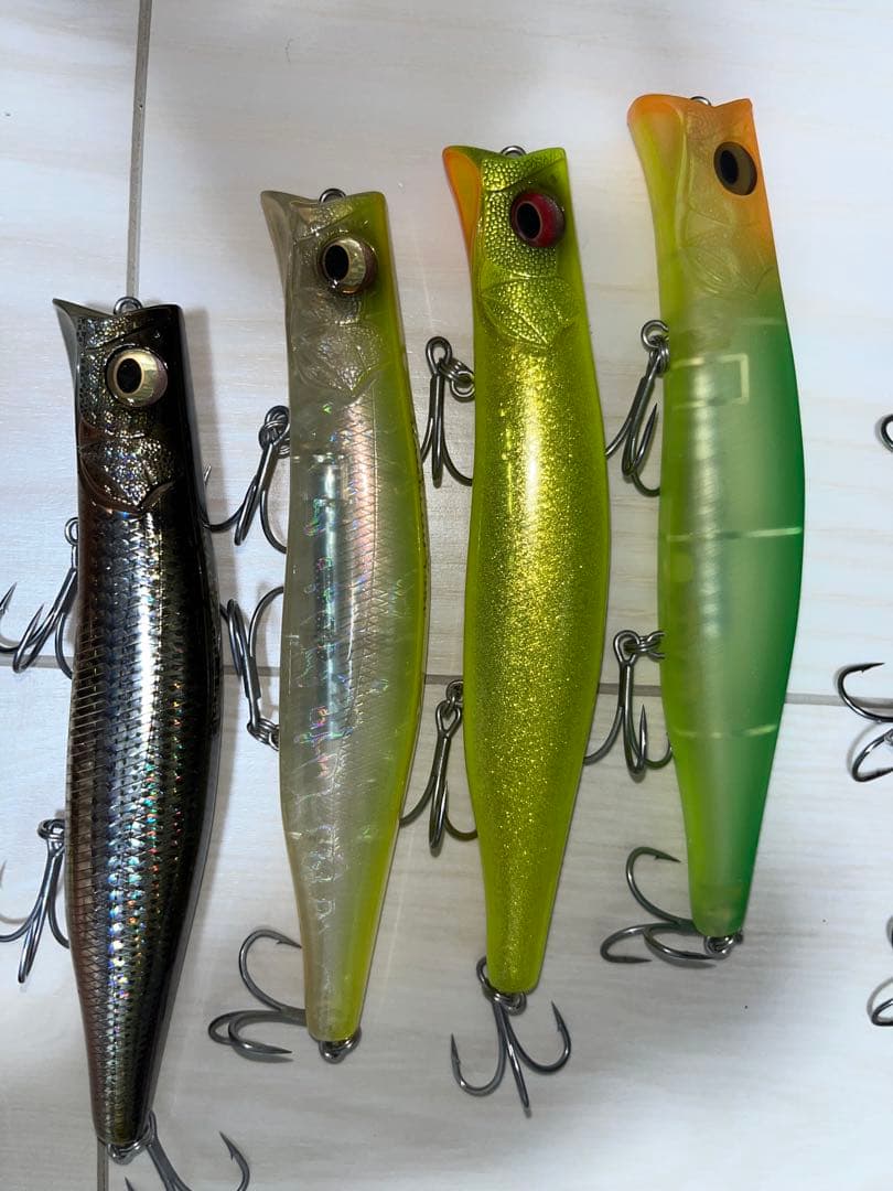 メガバス　カゲロウ、ゲンマ 、ハダラバイブ