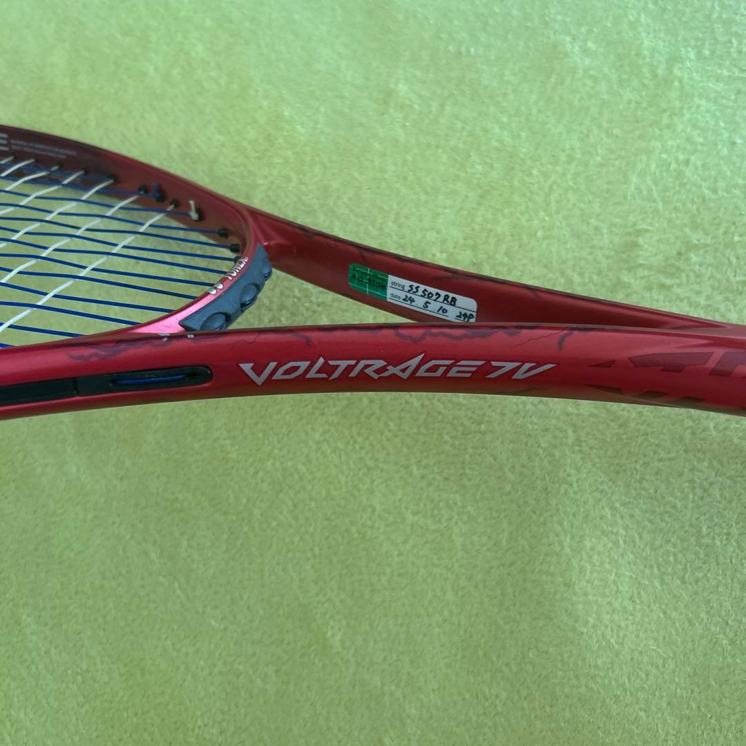VOLTRAGE 7V テニスラケット クレナイ