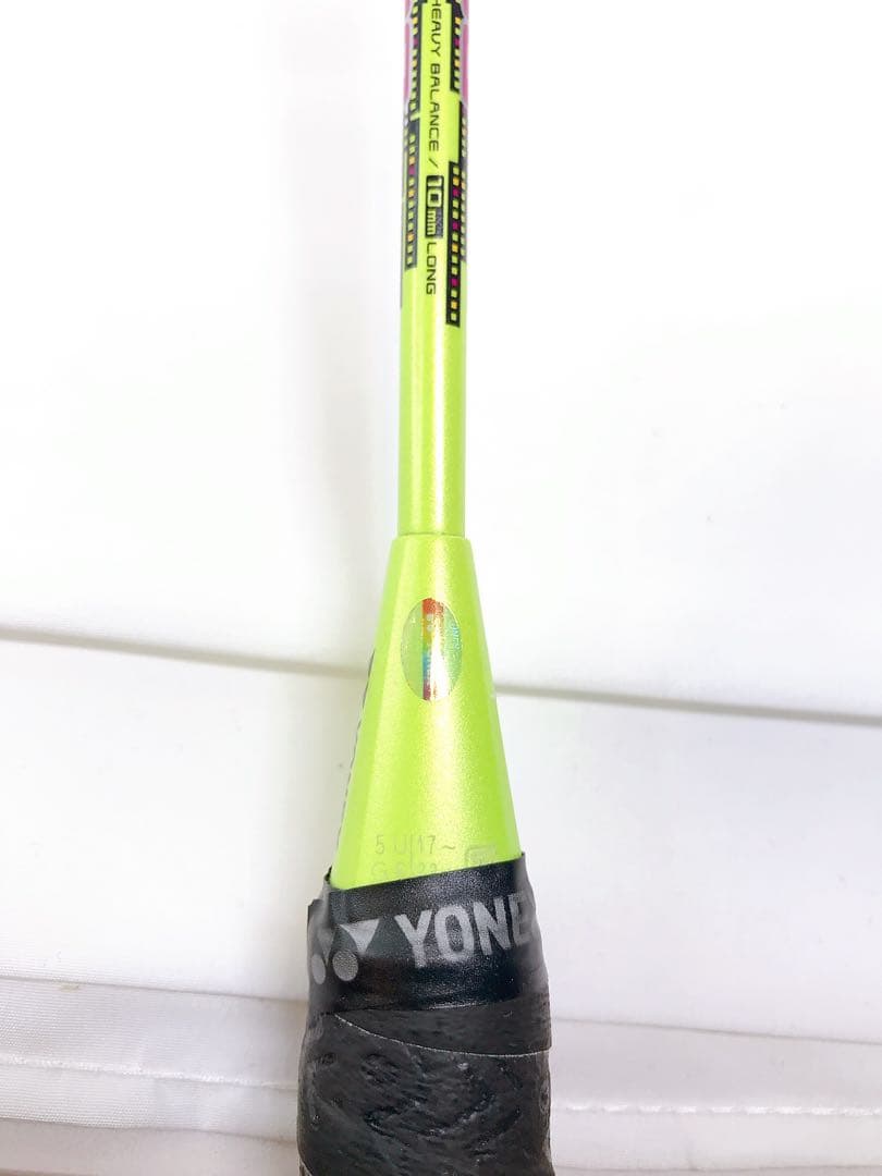 【美品】YONEX VOLTRIC30 ボルトリック30 5UG5 イエロー