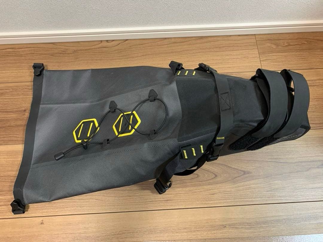 APIDURA サドルパック14L Expedition