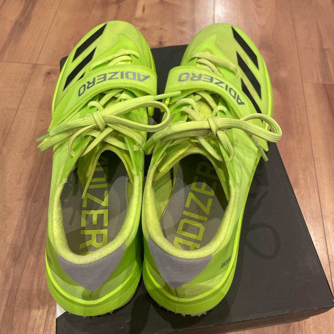 ADIZERO アディゼロトリプルジャンプ　２８センチ