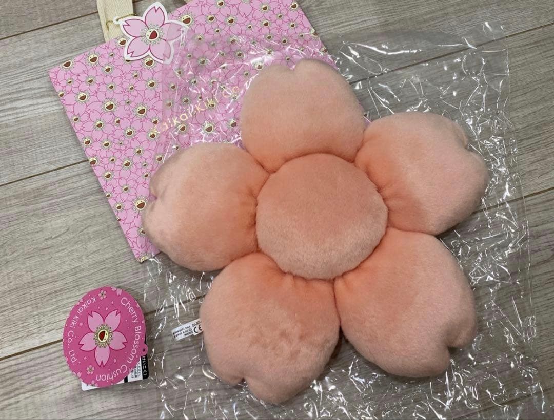 村上隆 フラワー 桜祭り クッション　30cm 新品未使用