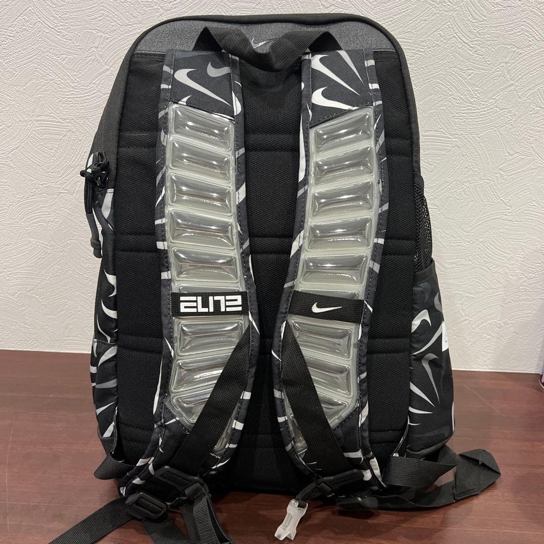 NIKE バックパック ELITEシリーズ　総柄スウッシュ