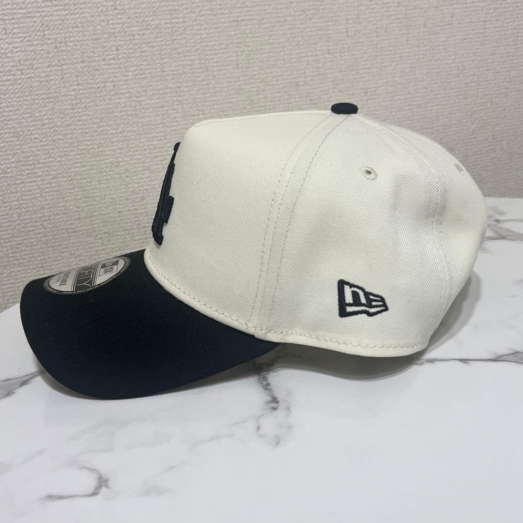 New Era 9FORTY LAキャップ ホワイト/ブラック