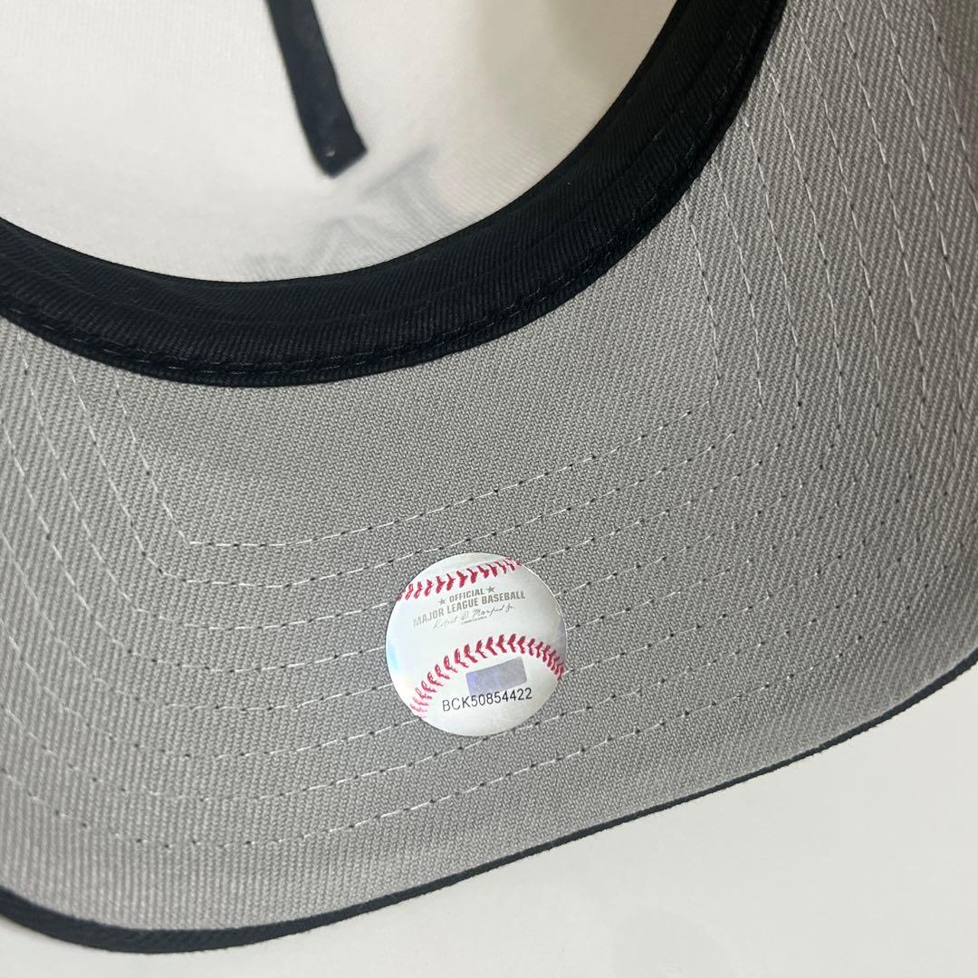 New Era 9FORTY LAキャップ ホワイト/ブラック