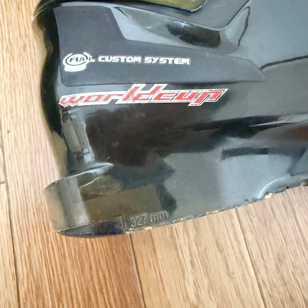 SALOMON MINIMAX 99.9 ブーツ　HEAD 28cm