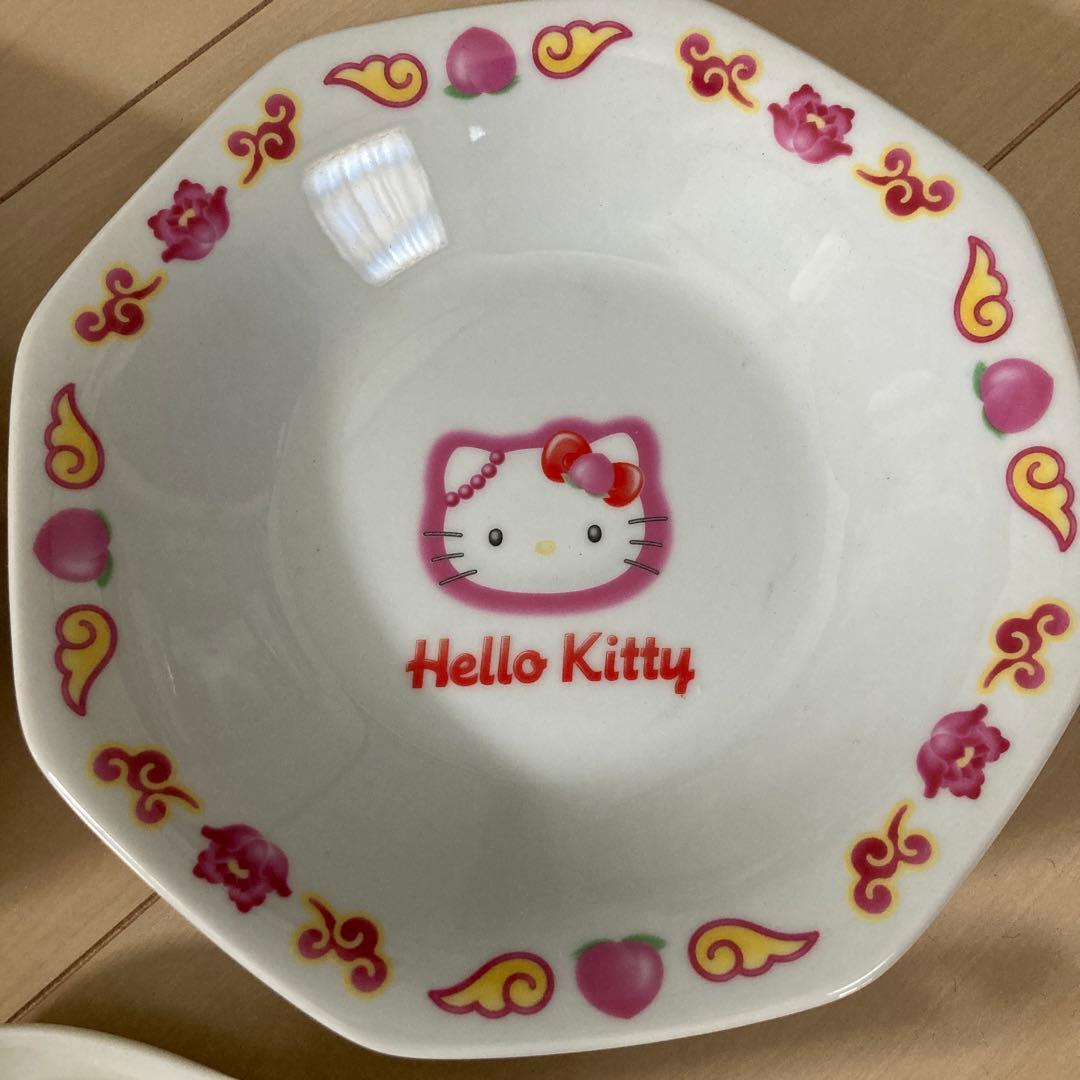 ハローキティ 八角形皿　レンゲ セット