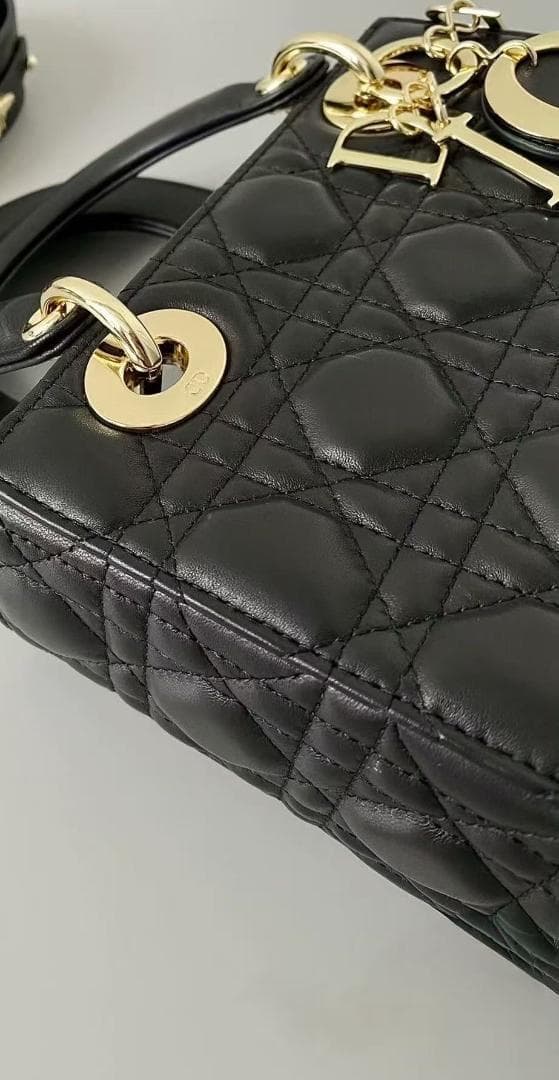 Dior 希少✨ 状態良好ブラック キルティング バッグ