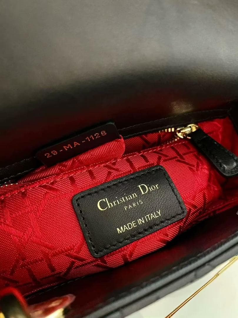 Dior 希少✨ 状態良好ブラック キルティング バッグ