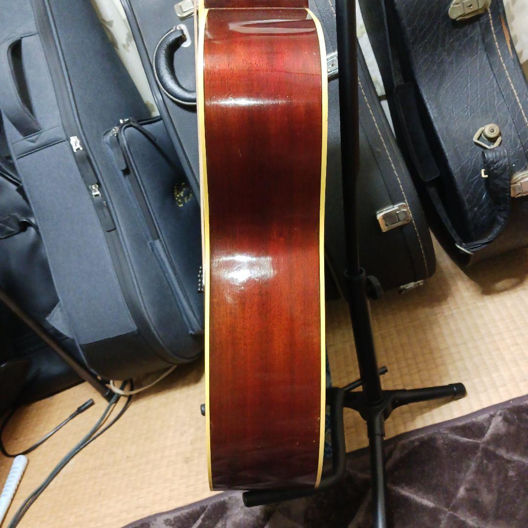 ヤマハFG250J 黒ラベルアコースティックギター