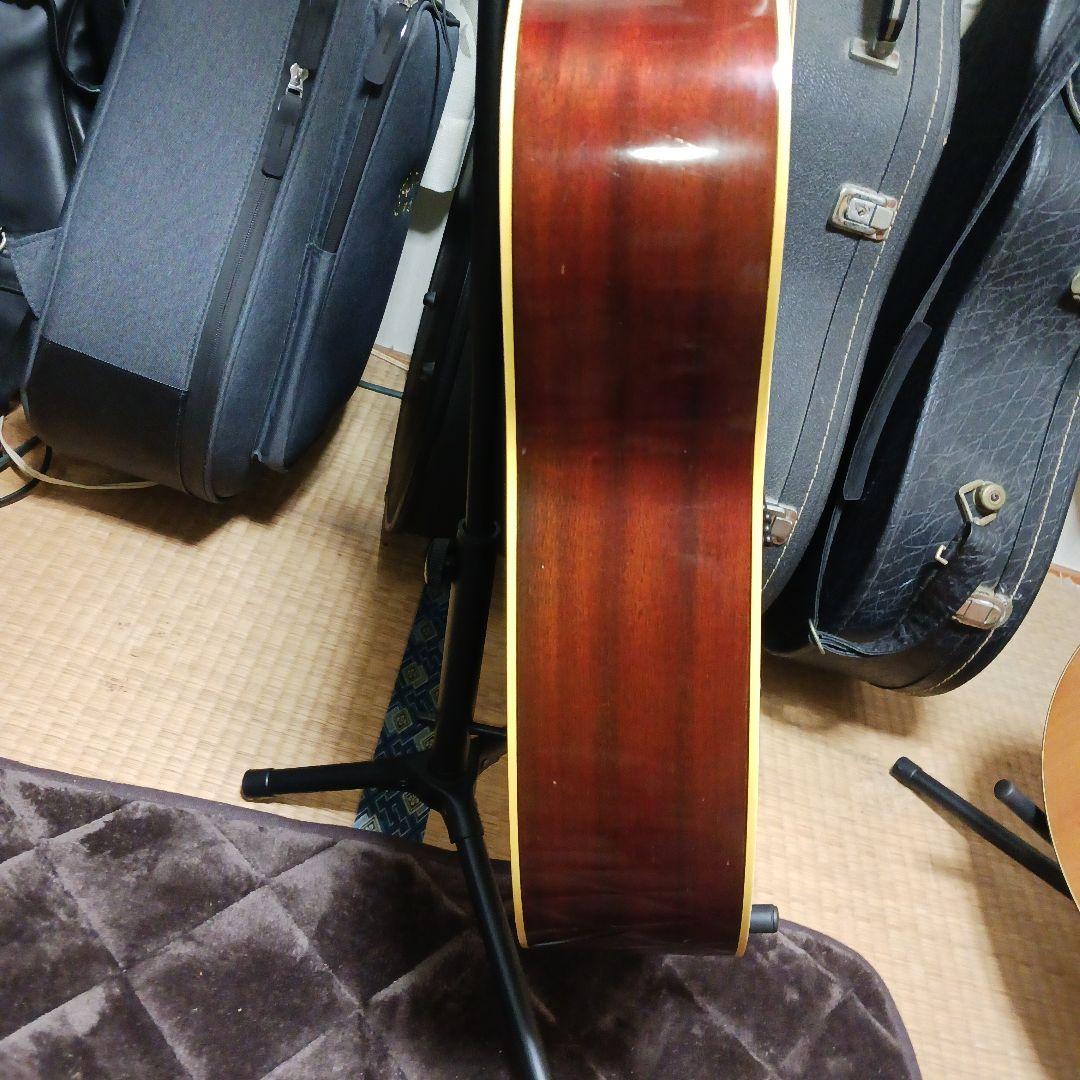 ヤマハFG250J 黒ラベルアコースティックギター