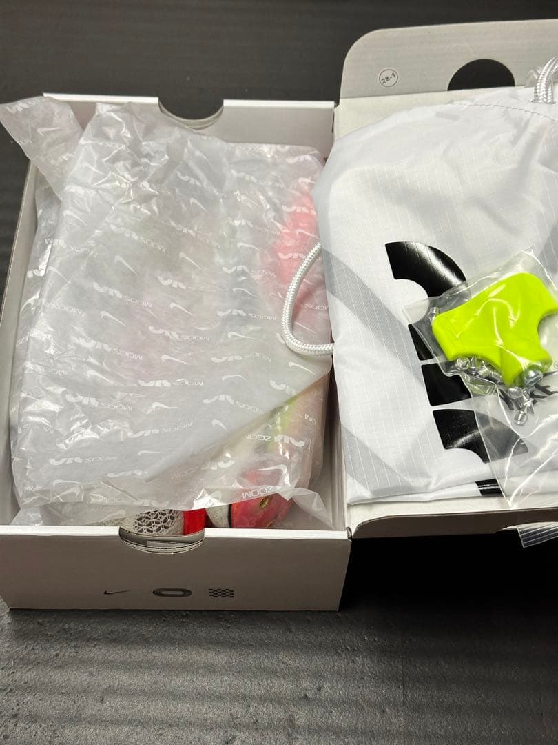 NIKE エアズームヴィクトリー　　26,5㎝