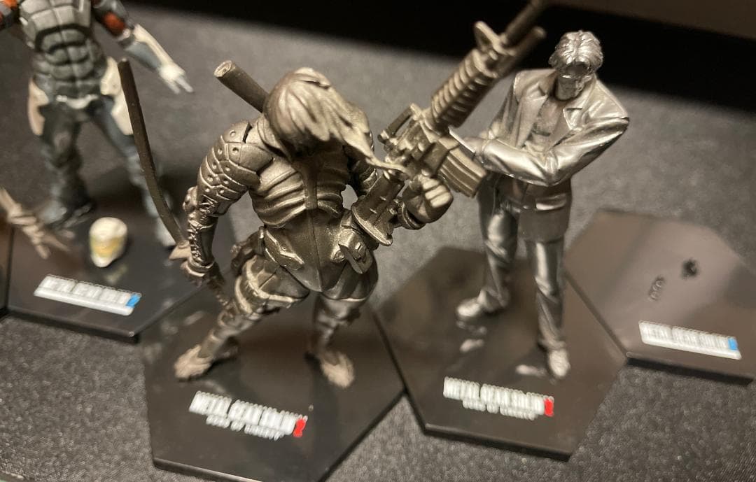 メタルギアソリッド フィギュアセット 5体　l Gear Solid