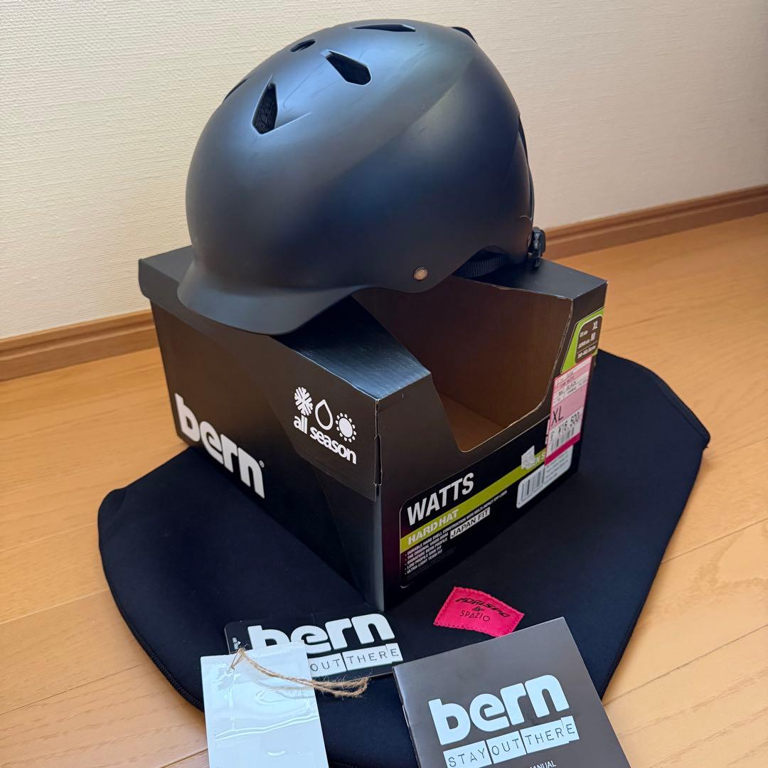 bern WATTS ヘルメット マットブラック　スノーボード　スキー