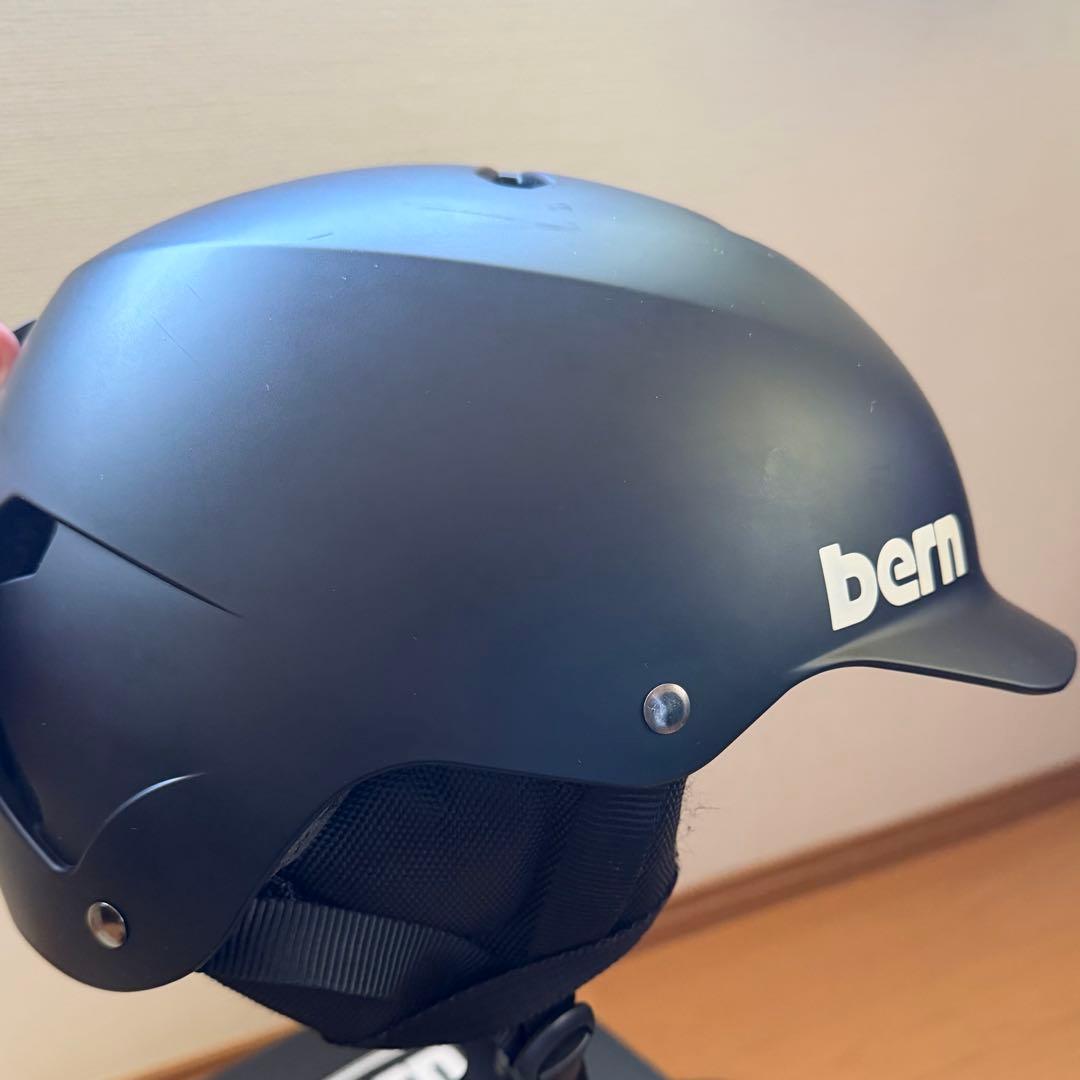 bern WATTS ヘルメット マットブラック　スノーボード　スキー
