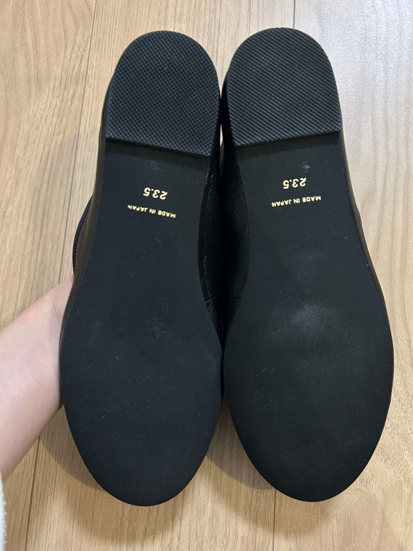 美品　アトリエブルージュ　羊革バレエシューズ 23.5㎝