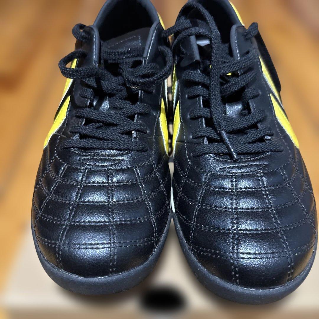 YASUDA トレーニングシューズ　26.5㌢