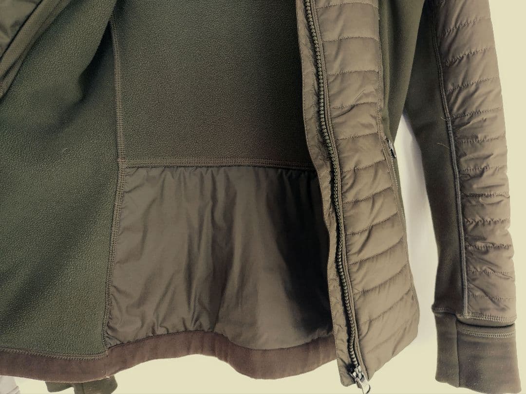 ルルレモン Ｆirst Mile Jacket サイズ4