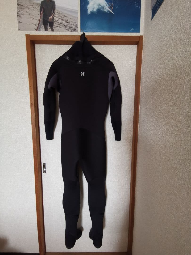 Hurley ブラック ドライスーツ