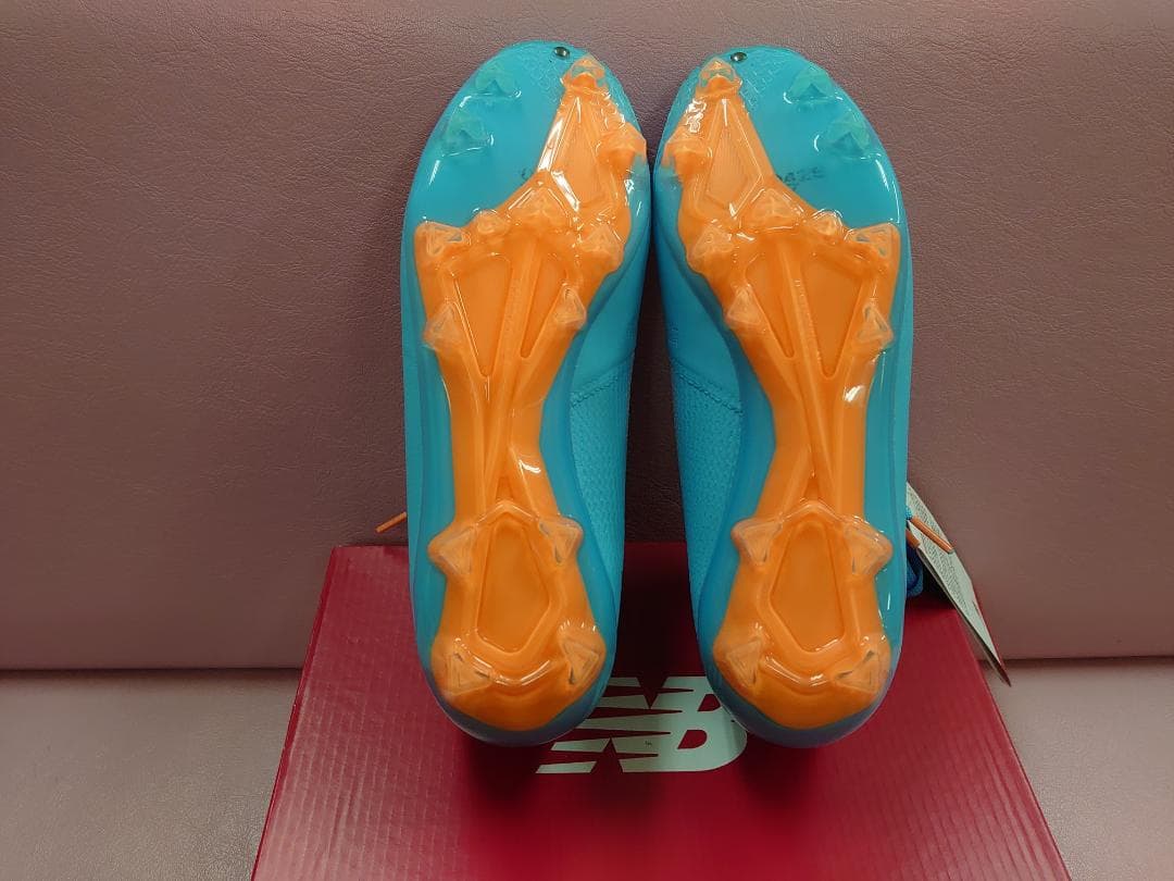 New Balance 「FURON DESTROY HG V7+」 サッカー