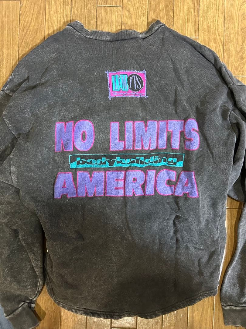 No Limits ボディビル スウェットシャツ Lサイズ