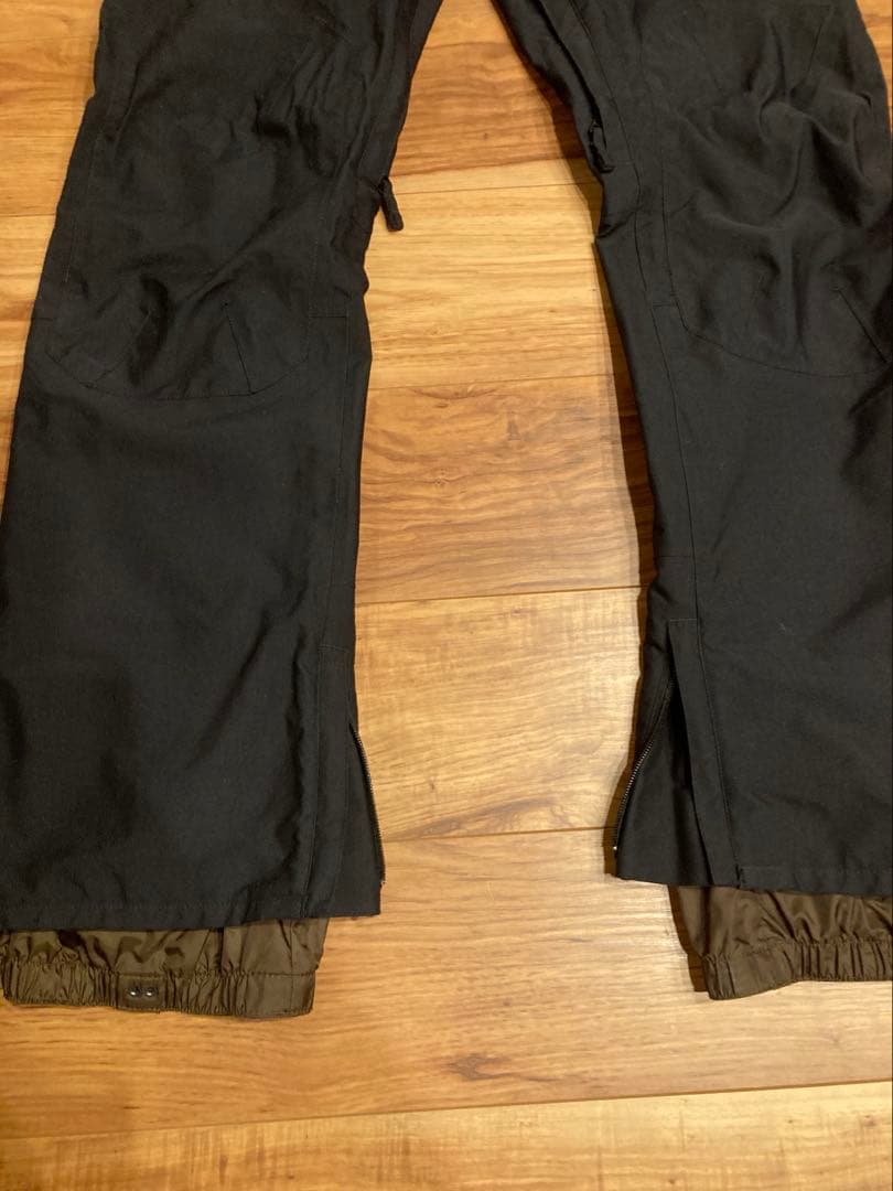 BURTON スノーボードパンツ ブラック　Ｍ