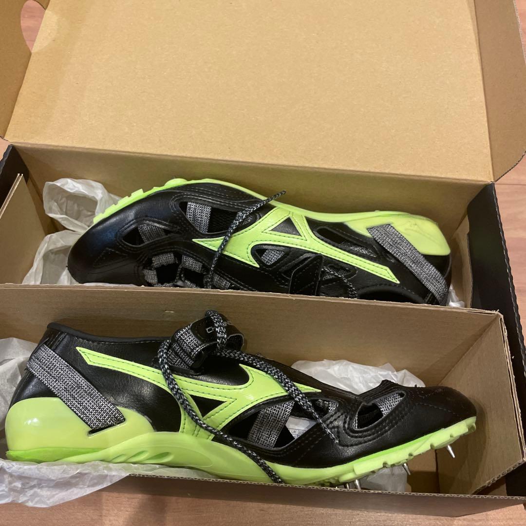クロノインクス９　　25.5センチ