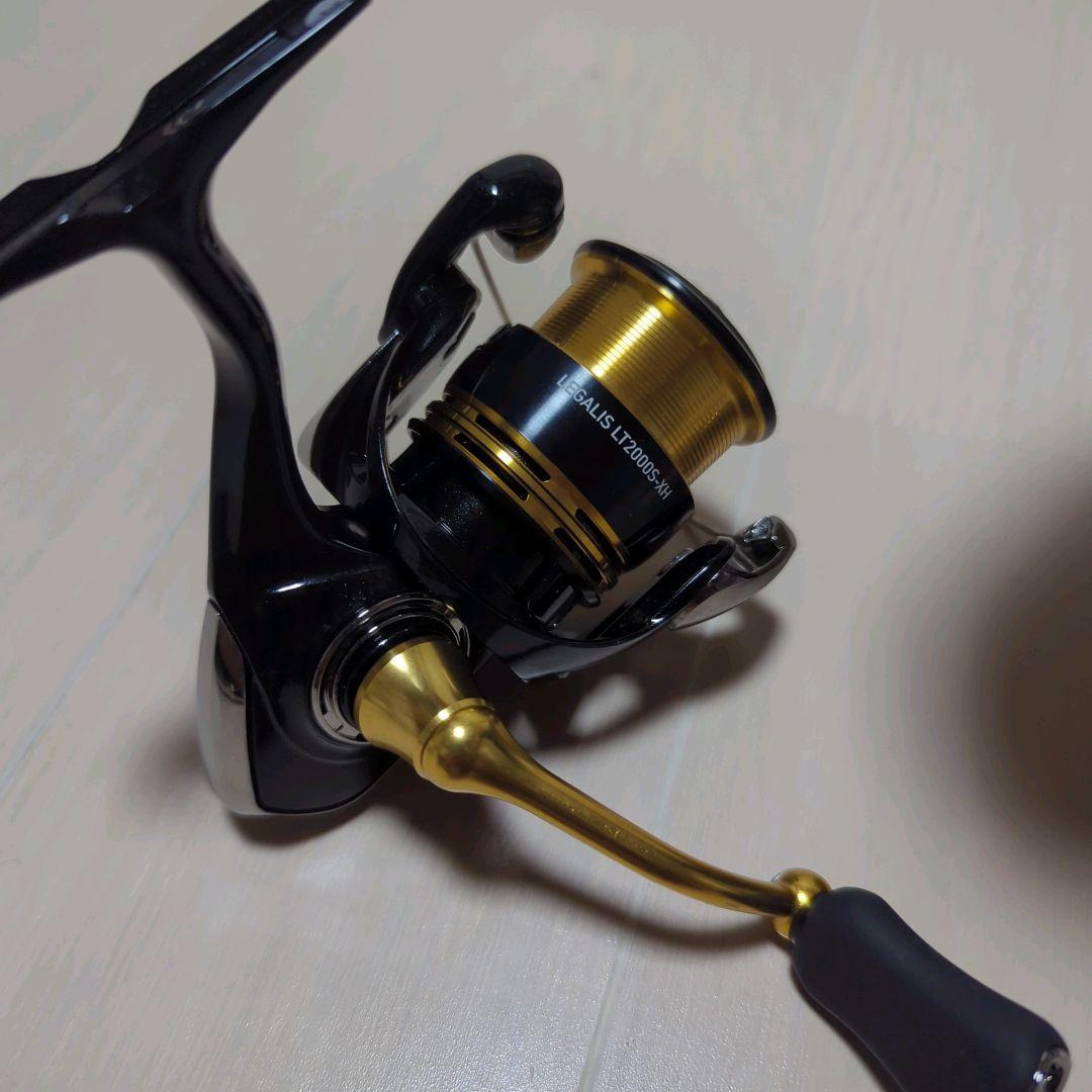 美品 ダイワ 23 レガリス 2000S-XH DAIWA LEGALIS