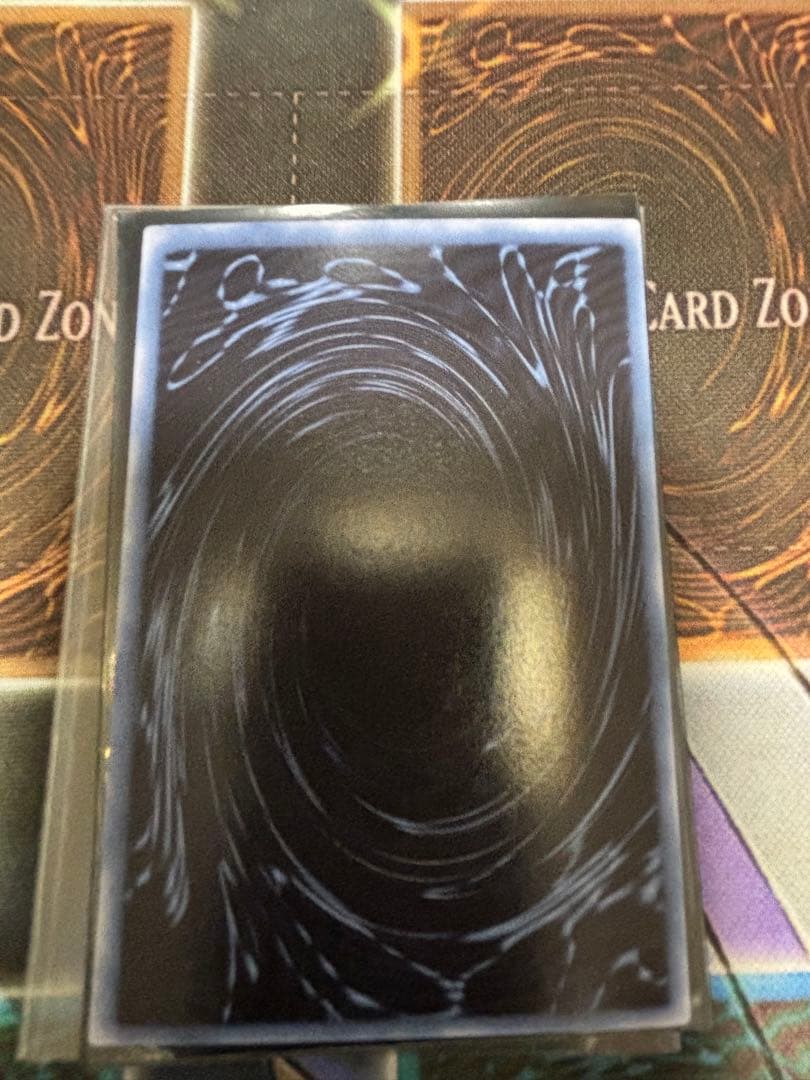 遊戯王 オシリスの天空竜 オベリスクの巨神兵 ラーの翼神竜 GBI 三幻神 ウル