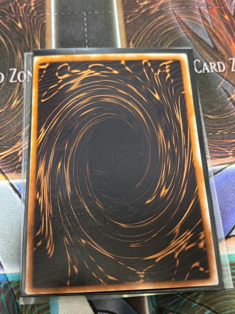 遊戯王 オシリスの天空竜 オベリスクの巨神兵 ラーの翼神竜 GBI 三幻神 ウル
