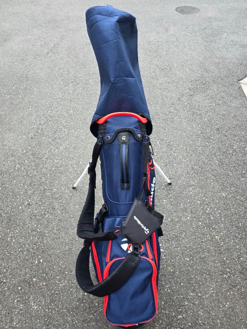 TaylorMade スタンドバッグ ネイビー/レッド