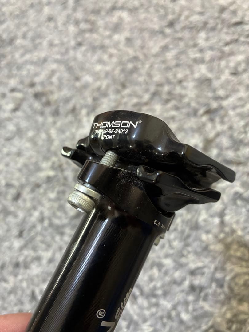 THOMSON シートポスト 27.2x330mm