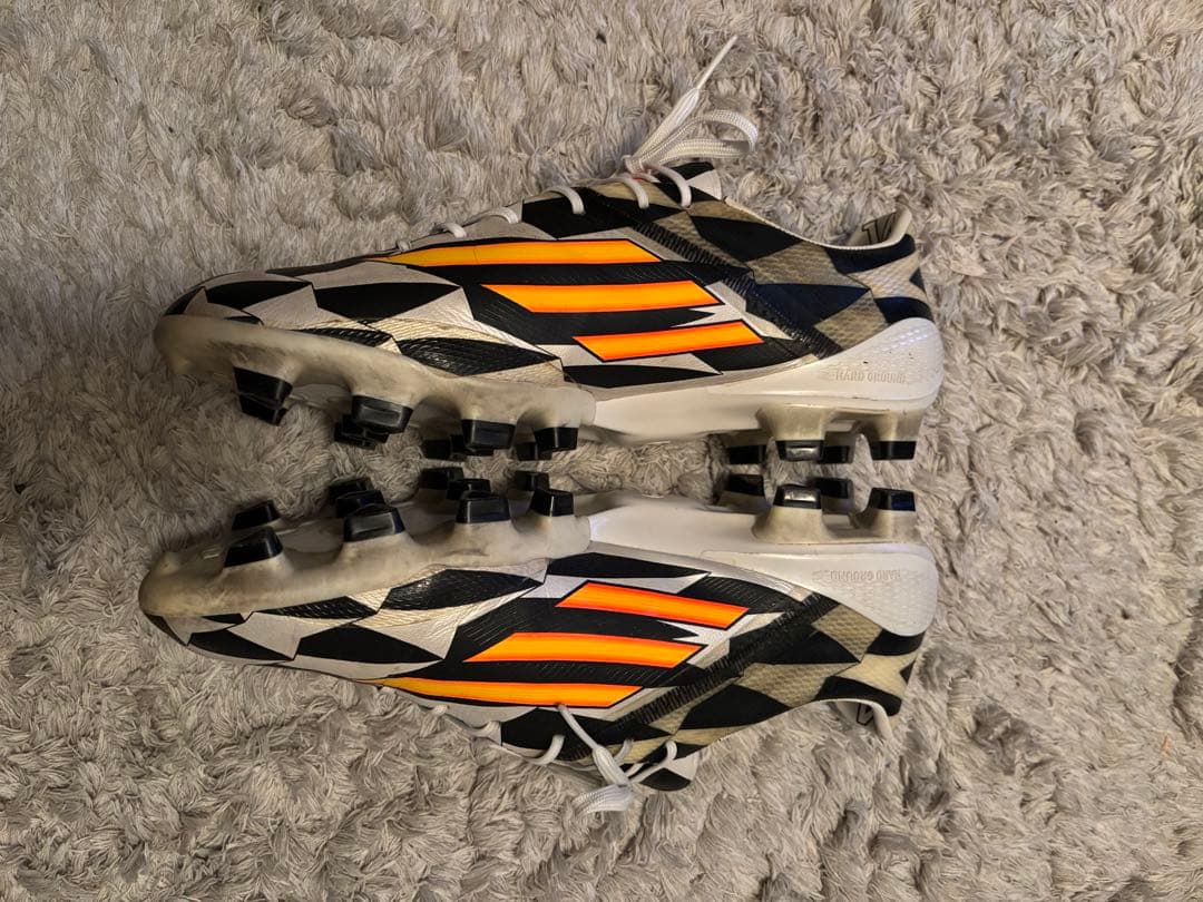 【美品】adizero f50 サッカーシューズ　28㎝