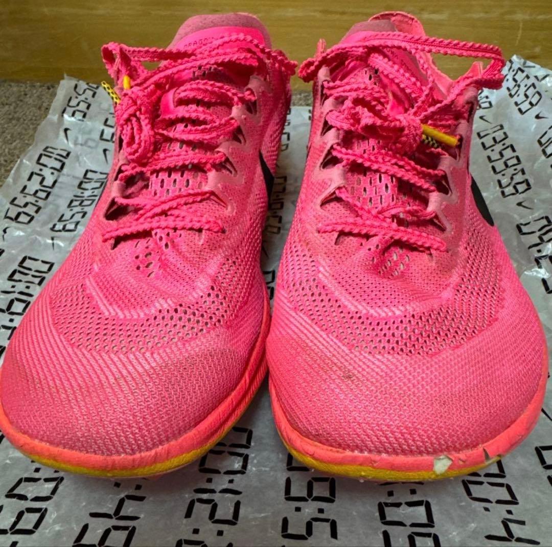 NIKE ドラゴンフライピンク＋ノースリブ＋ショートパンツ＋ブールジャケット