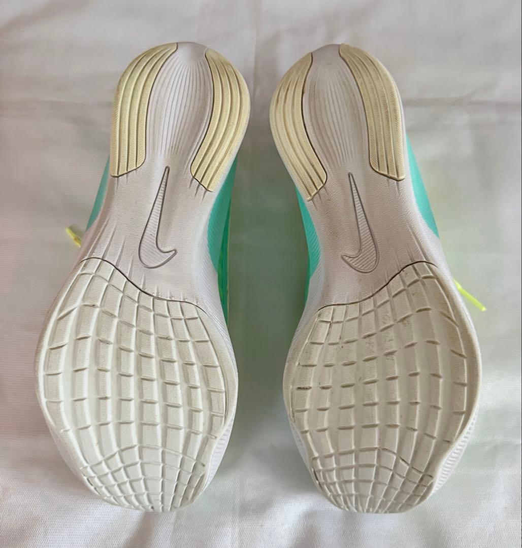 「美品」Nike Zoom フライ4 レディース　24㎝