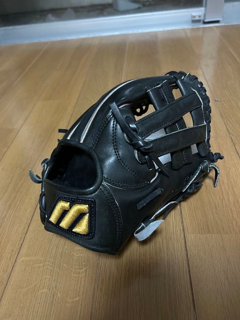 ミズノプロ　硬式内野用グローブ